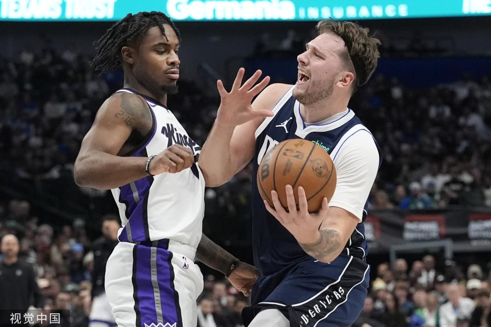 作出对比 作出对比