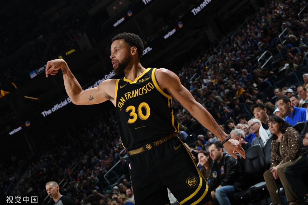 作为替补中 作为替补中